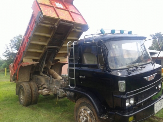 ขายด่วนหกล้อดั้มยาง900KR320เครื่องEH500 150แรงสภาพใช้งานโทร0843923995