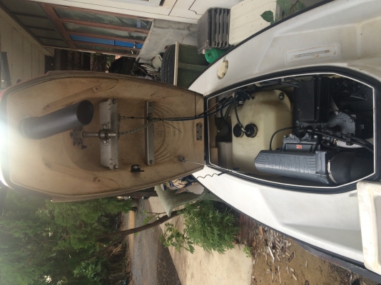 ขายเครื่อง yamaha 650 แถมเรือ 1 ลำ 30000-