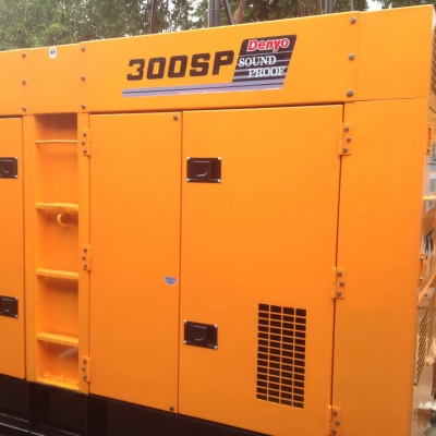 ขายเครื่องปั่นไฟสภาพดี มือสองจากญี่ปุ่น พร้อมใช้งาน