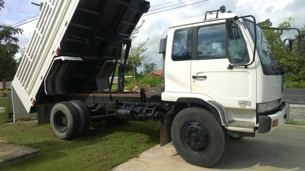 ขายหกล้อ 6 แสน