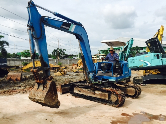 ขายKOBELCO SK045 รถสวยพร้อมใช้ครับ