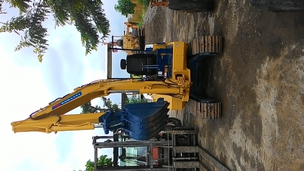 รถขุดKOMATSU PC20-6