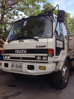 ขายรถบรรทุก ISUZU