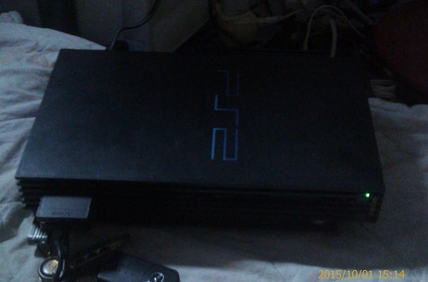 เครื่องเล่นเกมส์ PS2 อุปกรณ์ครบ