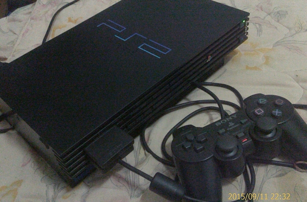 เครื่องเล่นเกมส์ PS2 อุปกรณ์ครบ