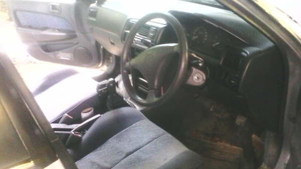 ขายแยกทุกชิ้นเปนอะไหล่ae111 ต้องการชิ้นไหนแยกได้