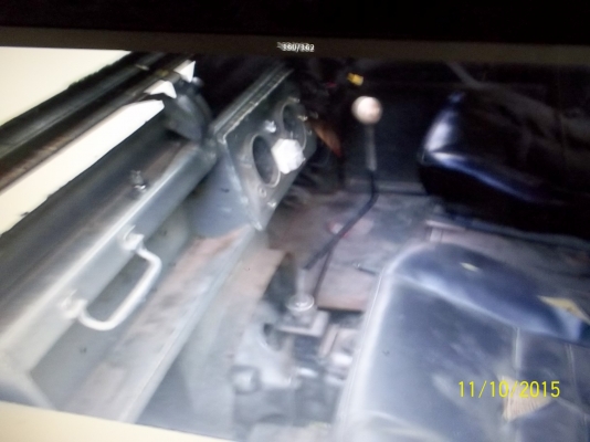 ขาย160000 บาท แลนด์โลเวอร์ 4x4 เครื่องมังกรเทอร์โบ เอกสารพร้อมโอน