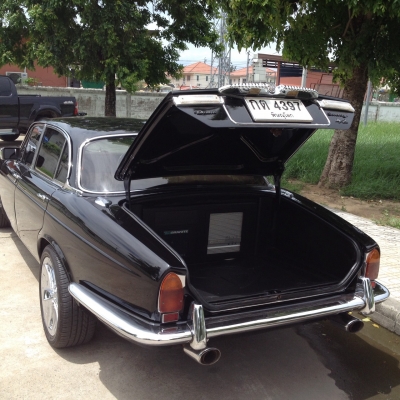 ขายหรือแลกเดมเลอร์ ปี 88 เครื่อง 2 J โบ รับเทิร์นทุกรุ่น ลองเสนอมา เกียร์ออโต้ ขาย 387,000 บาท ติดต่อ คุณเอ๋ 092-6356419 ขายหรือแลกเดมเลอร์ ปี 88 เครื่อง 2 J โบ รับเทิร์นทุกรุ่น ลองเสนอมา เกียร์ออโต้ ขาย 387,000 บาท ติดต่อ คุณเอ๋ 092-6356419