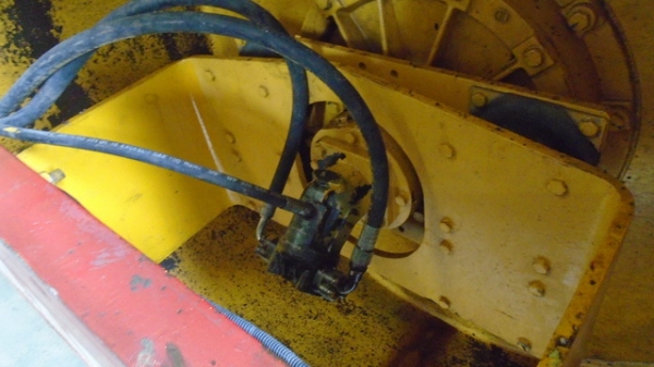 ขายรถบดหน้าเหล็กหลังยาง ขายรถบดหน้าเหล็กหลังยาง