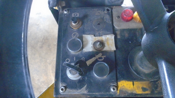 ขายรถบดหน้าเหล็กหลังยาง ขายรถบดหน้าเหล็กหลังยาง