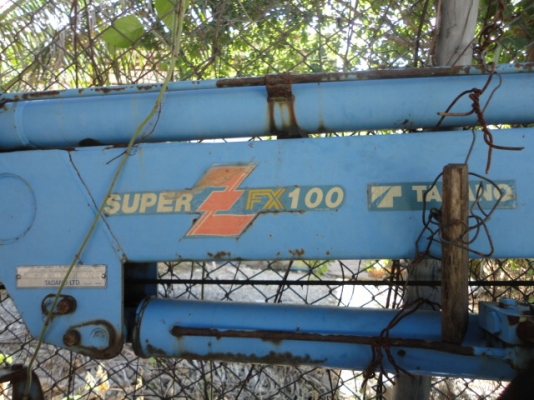 เครนเก่าญี่ปุ่น 1 ตัน สภาพดี