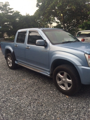 Isuzu D-max Hilander Cab 4 ปี 2007 เกียร์ AT 3000CC Isuzu D-max Hilander Cab 4 ปี 2007 เกียร์ AT 3000CC