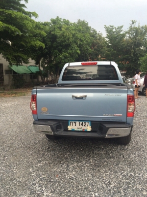 Isuzu D-max Hilander Cab 4 ปี 2007 เกียร์ AT 3000CC Isuzu D-max Hilander Cab 4 ปี 2007 เกียร์ AT 3000CC