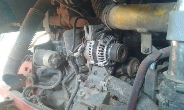 ขายรถเกี่ยวข้าว เกษตรพัฒนา รุ่นเจ้าช้างไวไฟ สภาพพร้อมใช้งาน สนใจโทร 090-8588220คุณนะ 093-3258446คุณบิว หรือเข้าดูสินค้าอื่นๆได้ที่ www.truck.in.th/498 หรือเพจFacebook ณรงค์ ซื้อขายรถมือสอง (เว็บไซต์ส่วนตัว) หรือFacebook ตลาดรถมือสอง คุณนะ