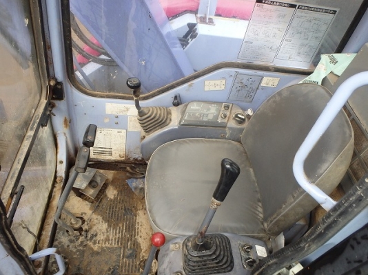 ขายรถแบคโฮ KOMATSU PC75UU-2E ขายรถแบคโฮ KOMATSU PC75UU-2E