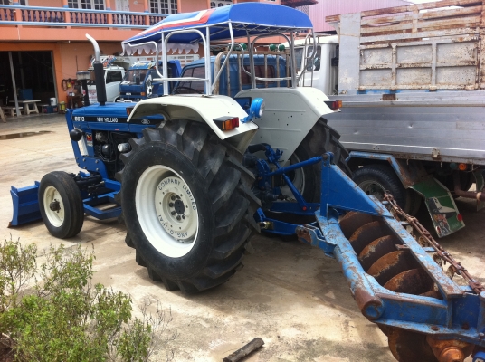 Ford 6610 เสื้อลาย ฟิตเครื่องใหม่ เช็คระบบใหม่ทั้งคัน สภาพพร้อมใช้ มีหางให้เลือก 3 หรือ 7 ทะเบียนพร้อมโอน