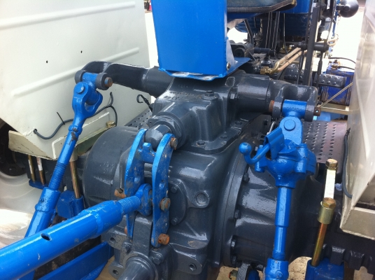 Ford 6610 เสื้อลาย ฟิตเครื่องใหม่ เช็คระบบใหม่ทั้งคัน สภาพพร้อมใช้ มีหางให้เลือก 3 หรือ 7 ทะเบียนพร้อมโอน