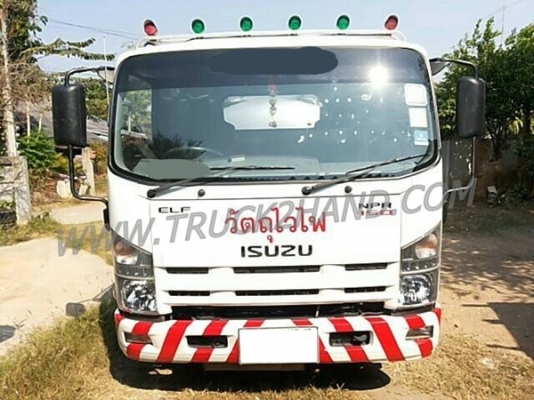 รถบรรทุก 6 ล้อ บรรทุกน้ำมัน ยี่ห้อ ISUZU NPR ปีจดทะเบียน 2554