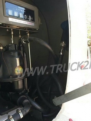 รถบรรทุก 6 ล้อ บรรทุกน้ำมัน ยี่ห้อ ISUZU NPR ปีจดทะเบียน 2554