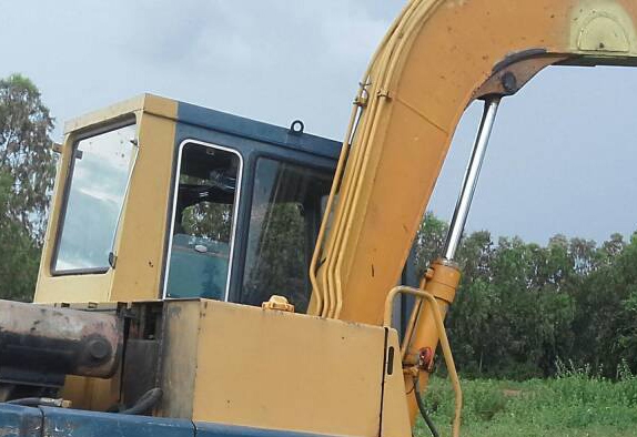 **475,000 บ.ต่อรอง/// แพ็คคู่ แบคโฮ KOMATSU PC60-5 พร้อม เทนเลอร์6ล้อหัวยาว ISUZU TX-150แรง **ขาย แบคโฮ KOMATSU PC60-5+ISUZU TX 6ล้อหัวยาว 150แรง แบคโฮพร้อมเทนเลอร์ ขน/ย้าย สภาพพร้อมใช้ พร้อมทำเงิน แบคโฮ KOMATSU PC 60รุ่น5 HYD.EXCAVATOR KOMATSU PC60-5 ซีเ **475,000 บ.ต่อรอง/// แพ็คคู่ แบคโฮ KOMATSU PC60-5 พร้อม เทนเลอร์6ล้อหัวยาว ISUZU TX-150แรง **ขาย แบคโฮ KOMATSU PC60-5+ISUZU TX 6ล้อหัวยาว 150แรง แบคโฮพร้อมเทนเลอร์ ขน/ย้าย สภาพพร้อมใช้ พร้อมทำเงิน แบคโฮ KOMATSU PC 60รุ่น5 HYD.EXCAVATOR KOMATSU PC60-5 ซีเ