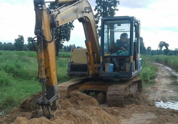 **475,000 บ.ต่อรอง/// แพ็คคู่ แบคโฮ KOMATSU PC60-5 พร้อม เทนเลอร์6ล้อหัวยาว ISUZU TX-150แรง **ขาย แบคโฮ KOMATSU PC60-5+ISUZU TX 6ล้อหัวยาว 150แรง แบคโฮพร้อมเทนเลอร์ ขน/ย้าย สภาพพร้อมใช้ พร้อมทำเงิน แบคโฮ KOMATSU PC 60รุ่น5 HYD.EXCAVATOR KOMATSU PC60-5 ซีเ **475,000 บ.ต่อรอง/// แพ็คคู่ แบคโฮ KOMATSU PC60-5 พร้อม เทนเลอร์6ล้อหัวยาว ISUZU TX-150แรง **ขาย แบคโฮ KOMATSU PC60-5+ISUZU TX 6ล้อหัวยาว 150แรง แบคโฮพร้อมเทนเลอร์ ขน/ย้าย สภาพพร้อมใช้ พร้อมทำเงิน แบคโฮ KOMATSU PC 60รุ่น5 HYD.EXCAVATOR KOMATSU PC60-5 ซีเ