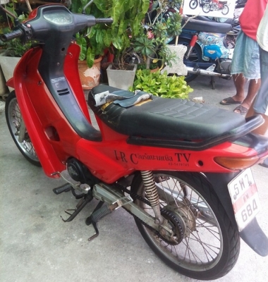 ขายได้ขาย Honda Wave 100 ตัวเก่าตามสภาพ ขายได้ขาย Honda Wave 100 ตัวเก่าตามสภาพ