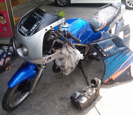 ขายได้ขาย Yamaha TZR ตามสภาพ ทะเบียนไม่ขาด