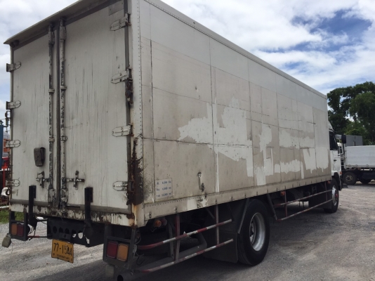 ขาย 6ล้อนิสสันตู้ ขาย 6ล้อนิสสันตู้