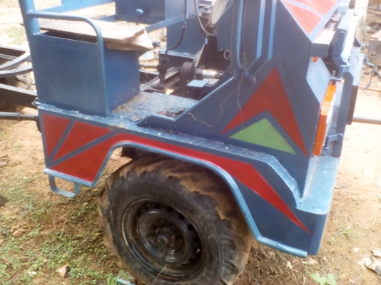 ขายรถการเกษตร  4x4  ช่วงล่า คานแข็ง นิสสันซาฟารี  ทนๆๆอึดๆๆ