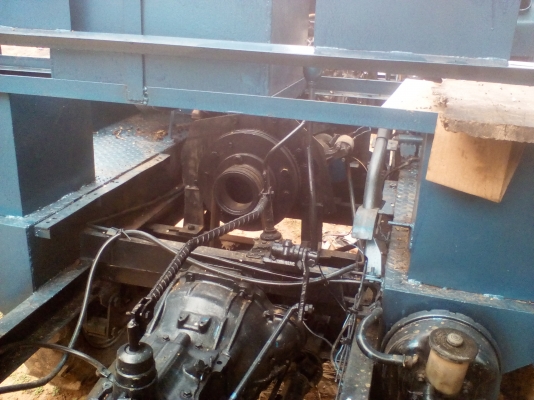 ขายรถการเกษตร  4x4  ช่วงล่า คานแข็ง นิสสันซาฟารี  ทนๆๆอึดๆๆ