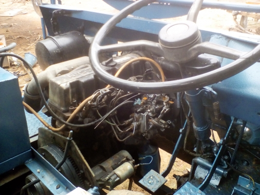 ขายรถการเกษตร  4x4  ช่วงล่า คานแข็ง นิสสันซาฟารี  ทนๆๆอึดๆๆ