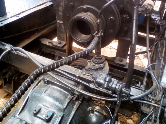 ขายรถการเกษตร  4x4  ช่วงล่า คานแข็ง นิสสันซาฟารี  ทนๆๆอึดๆๆ