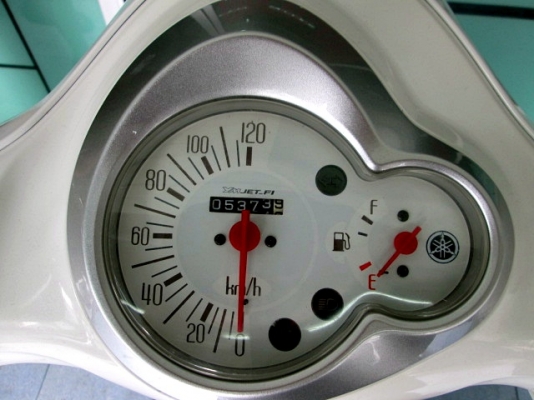 filano สีขาว ยอดนิยม รถเดือน ตุลาคม ปี 55 ไมล์ 5 พันโล  แถม 3 รายการ 28900