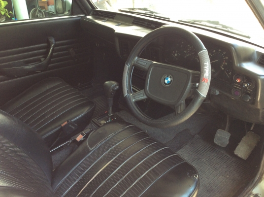 Bmw320  2  ประตู  เครื่อง 1g  ออโต้  แอร์หนาว