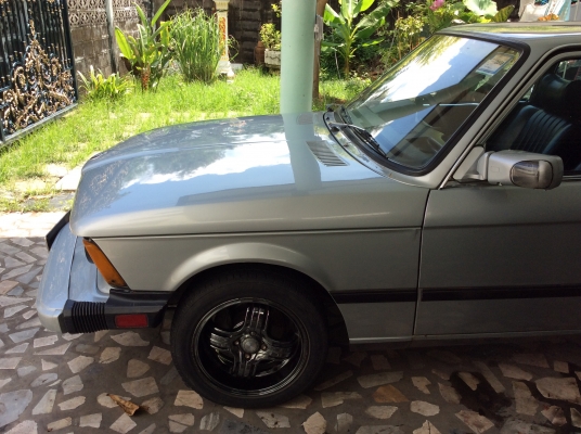 Bmw320  2  ประตู  เครื่อง 1g  ออโต้  แอร์หนาว
