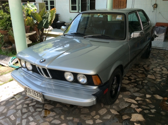 Bmw320  2  ประตู  เครื่อง 1g  ออโต้  แอร์หนาว