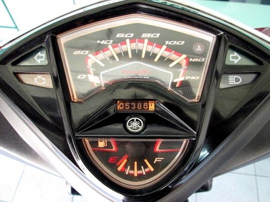 MIO 125 i สีชมพูขาว ลาย MX ตัวท๊อป ล้อแมกซ์ รถเดือน กันยายน ปี 57 ไมล์ 5 พันโล ยางอย่างหนา  แถม 3 รายการ  27900