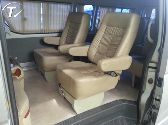 TOYOTA COMMUTER 2010 มือแรก ไม่เคยชน