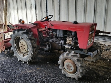 ขาย รถไถนั่งขับ SHIBAURA  ขับเคลื่อน 4 ล้อ มือสองญี่ปุ่น พร้อมใช้งานครับ