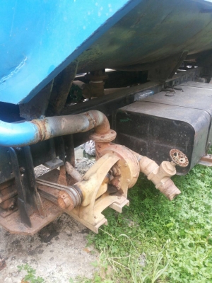 ขายครับ รถบรรทุกน้ำ ฮีโน่ FD185 pawer ทิฟฟี บรรทุกถังน้ำ 6,000ลิตร ปั้ม อุปรกรณ์ครบ พร้อมใช้งาน ทะเบียนพร้อมโอน