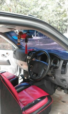 ISUZU Dmax hilander 2.5 ปี49 พร้อมโอนครับ