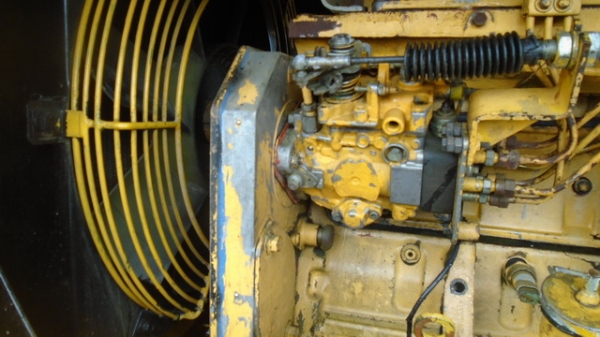 ขายรถตักมือสองพร้อมใช้งาน