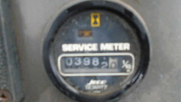 ขายรถตักมือสองพร้อมใช้งาน