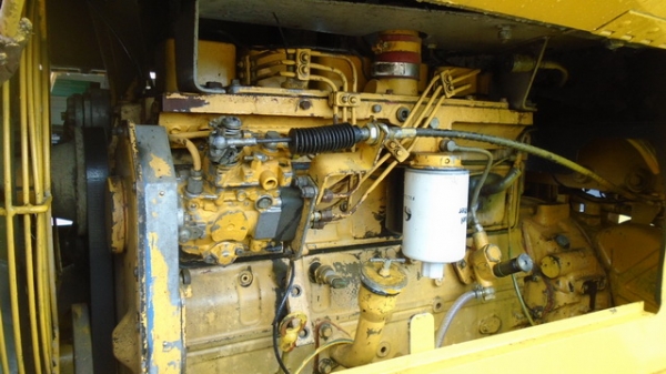 ขายรถตักมือสองพร้อมใช้งาน