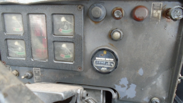 ขายรถตักมือสองพร้อมใช้งาน