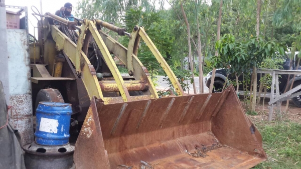 ขายรถตัก พร้อมใช้งาน SD 25 ราคาเบาๆ