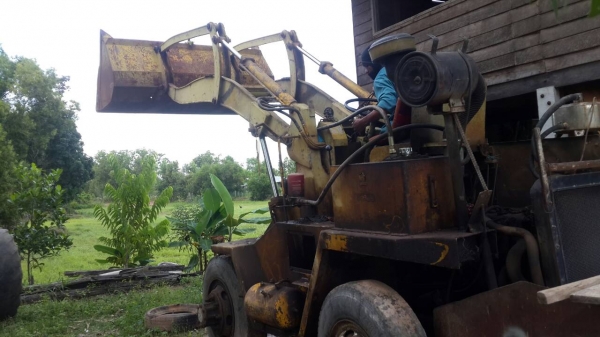 ขายรถตัก พร้อมใช้งาน SD 25 ราคาเบาๆ