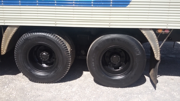 ด่วนเลยคับ. ขาย. รถ 10 ล้อ FL. 1M. ตู้เปียก เคื่อง220 เดิม. รถเอาไปใช้ต่อได้เลยคับ ด่วนเลยคับ. ขาย. รถ 10 ล้อ FL. 1M. ตู้เปียก เคื่อง220 เดิม. รถเอาไปใช้ต่อได้เลยคับ