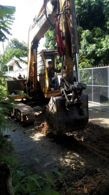 หัวแย๊กซ์ใช้กับ รถแบ๊คโฮ60