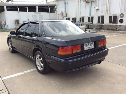 ขายรถแอคคอร์ดตาเพชรไฟท้ายสั้น ปี93 เครื่องเดิมหัวฉีด 2.0 เกียร์ธรรมดา แก๊สLPG เพาเวอร์ ไฟฟ้าทั้งคัน ภายในสวยเดิมๆสะอาด แอร์เย็นฉ่ำ วิทยุCD ตัวถังสีเงาสีแตกบางชิ้น แม็กเดิม เครื่องดี ช่วงล่างนิ่ม รถขับดีครับ พร้อมใช้ ภาษี59